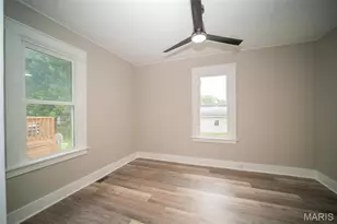 694 Market St, Saint Genevieve, MO 63670 - Photo 11