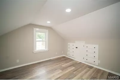 694 Market Street, Saint Genevieve, MO 63670 - Photo 13