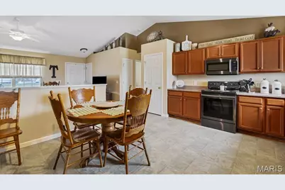 343 Aspen Creek Drive, Wentzville, MO 63385 - Photo 15