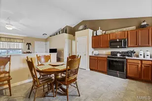 343 Aspen Creek Dr, Wentzville, MO 63385 - Photo 15
