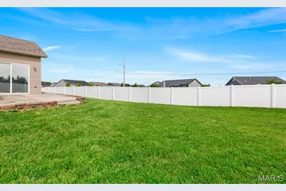 343 Aspen Creek Drive, Wentzville, MO 63385 - Photo 9
