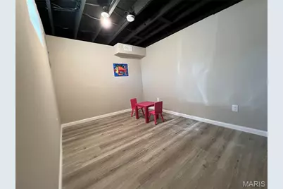 1181 Belrue Avenue, University City, MO 63130 - Photo 17
