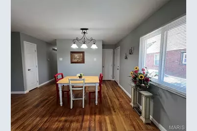 1181 Belrue Avenue, University City, MO 63130 - Photo 3