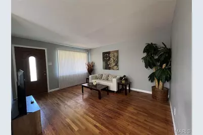 1181 Belrue Avenue, University City, MO 63130 - Photo 3