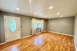 7631 Cedar Hill Ln, Palmyra, MO 63461 - Photo 5