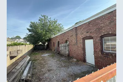 610 Warren Barrett Drive, Hannibal, MO 63401 - Photo 3
