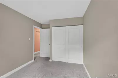 947 Oakfield Drive, Ballwin, MO 63021 - Photo 17