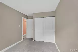 947 Oakfield Dr, Ballwin, MO 63021 - Photo 17