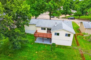 947 Oakfield Dr, Ballwin, MO 63021 - Photo 37