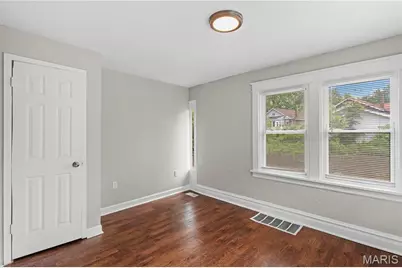 7611 San Diego Avenue, Saint Louis, MO 63121 - Photo 7