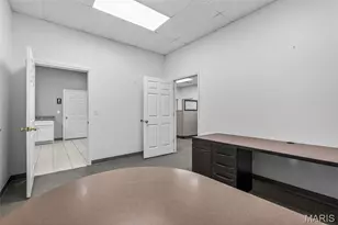 6108 Baumgartner Crossing, Saint Louis, MO 63129 - Photo 27