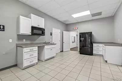 6108 Baumgartner Crossing, Saint Louis, MO 63129 - Photo 15
