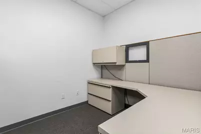 6108 Baumgartner Crossing, Saint Louis, MO 63129 - Photo 29