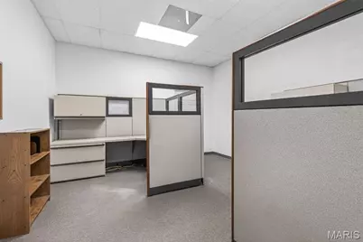 6108 Baumgartner Crossing, Saint Louis, MO 63129 - Photo 23