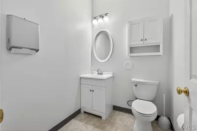 6108 Baumgartner Crossing, Saint Louis, MO 63129 - Photo 19
