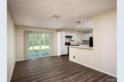 6766 Lesli Mari Court, Saint Louis, MO 63033 - Photo 11