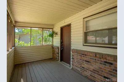 12053 La Padera Lane, Florissant, MO 63033 - Photo 7