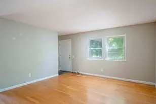 12053 La Padera Ln, Florissant, MO 63033 - Photo 9