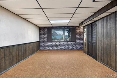 8625 Moran Place, Saint Louis, MO 63114 - Photo 33
