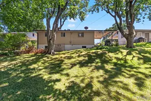 8625 Moran Pl, Saint Louis, MO 63114 - Photo 5