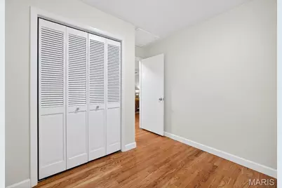 8625 Moran Place, Saint Louis, MO 63114 - Photo 21