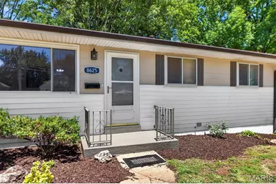 8625 Moran Place, Saint Louis, MO 63114 - Photo 3