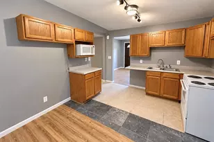 1408 W Congress St, Pacific, MO 63069 - Photo 5