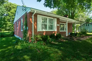 377 N Schlueter Ave, Saint Louis, MO 63135 - Photo 3