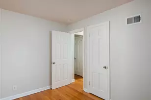 377 N Schlueter Ave, Saint Louis, MO 63135 - Photo 11