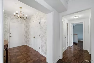 710 S Hanley Road #10B, Clayton, MO 63105 - Photo 23