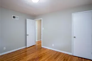 101 Florwood Ct, Saint Louis, MO 63135 - Photo 7