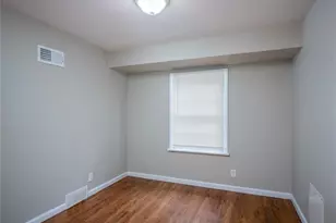 101 Florwood Ct, Saint Louis, MO 63135 - Photo 11