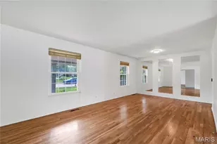 1542 Langholm Dr, Florissant, MO 63031 - Photo 17