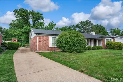 1542 Langholm Drive, Florissant, MO 63031 - Photo 3