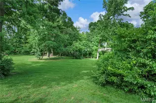 1542 Langholm Dr, Florissant, MO 63031 - Photo 9
