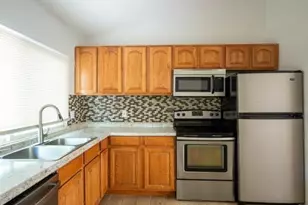 12258 Trailoaks Ct, Black Jack, MO 63033 - Photo 7