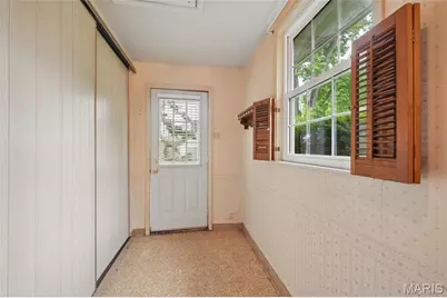928 S Gore Avenue, Webster Groves, MO 63119 - Photo 11