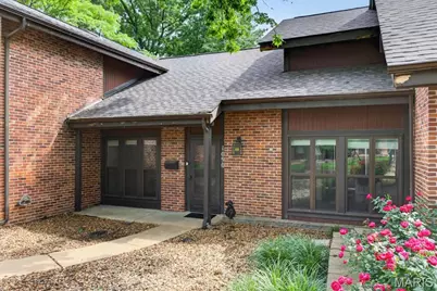 1090 Humber Circle, Saint Louis, MO 63129 - Photo 1