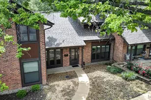 1090 Humber Cir, Saint Louis, MO 63129 - Photo 27