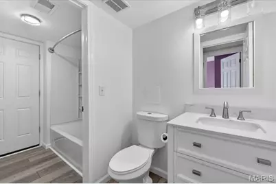 1090 Humber Circle, Saint Louis, MO 63129 - Photo 11