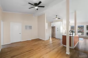 515 Crestvale Dr, Rock Hill, MO 63119 - Photo 9
