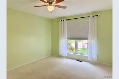 633 Lind Road, Saint Louis, MO 63125 - Photo 15