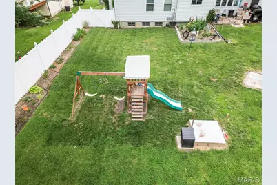 2057 Central Parkway, Florissant, MO 63031 - Photo 5
