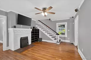 9122 Delphine Ave, Saint Louis, MO 63114 - Photo 5