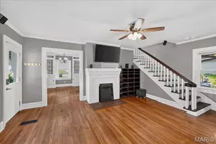 9122 Delphine Ave, Saint Louis, MO 63114 - Photo 5