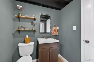 5573 Lindenwood Ave, Saint Louis, MO 63109 - Photo 25