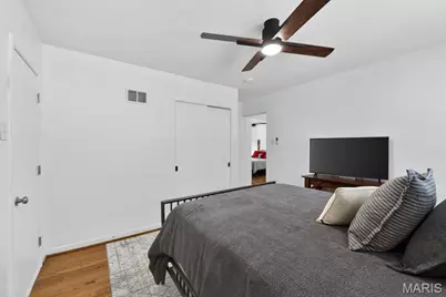 5573 Lindenwood Avenue, Saint Louis, MO 63109 - Photo 19