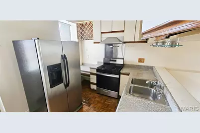 2859 McNair Avenue, Saint Louis, MO 63118 - Photo 11