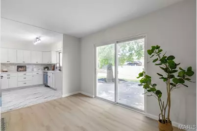 2025 Granada Drive, Florissant, MO 63033 - Photo 21