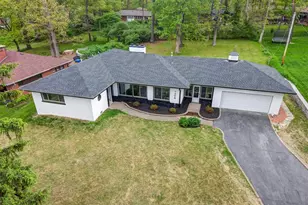 7308 Shiloh Ln, Affton, MO 63123 - Photo 5